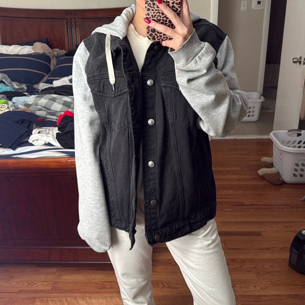 Jean/sweatshirt Jacket with Hood